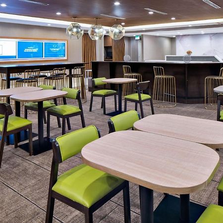 Springhill Suites הילטון הד איילנד מראה חיצוני תמונה