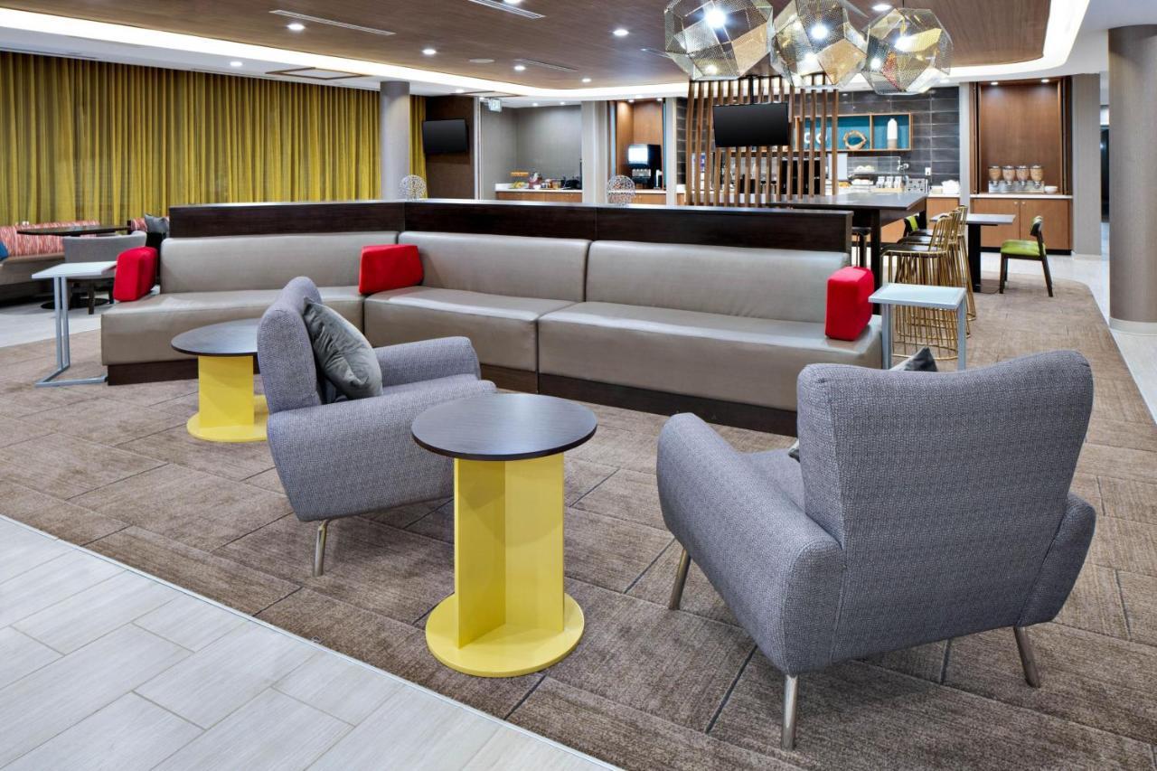 Springhill Suites הילטון הד איילנד מראה חיצוני תמונה