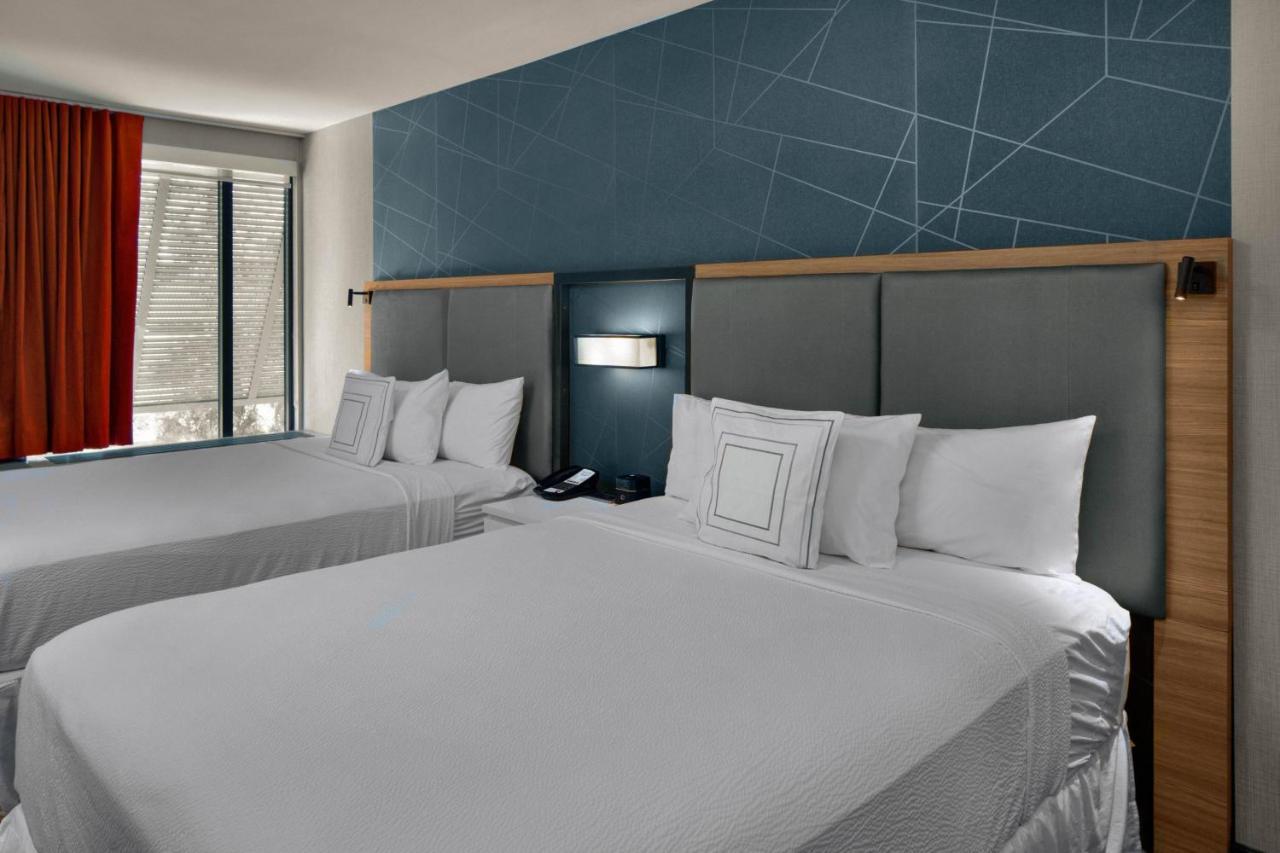 Springhill Suites הילטון הד איילנד מראה חיצוני תמונה